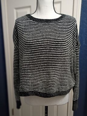 Romeo & Juliet Couture Black & White Striped Crewneck Sweater